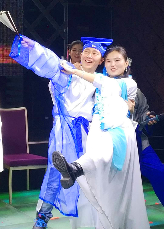 梁山伯祝英臺(tái).jpg 梁山伯祝英臺(tái).jpg